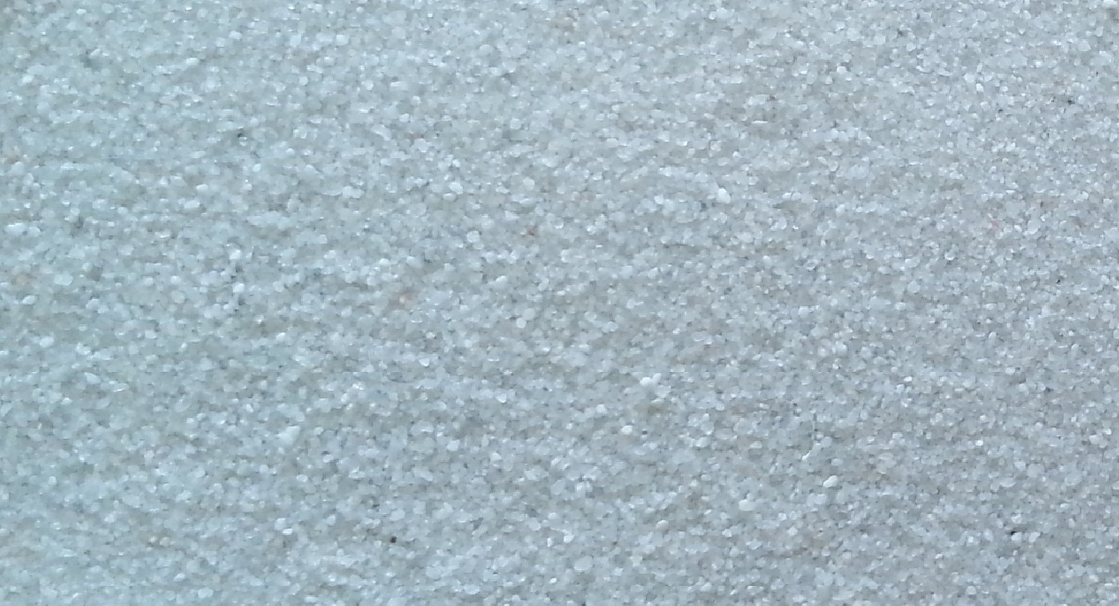 White foundry sand